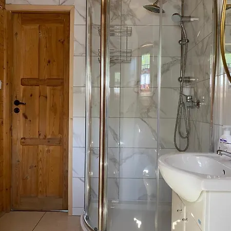 Land - Drewniany Na Wsi * Osiek Maly