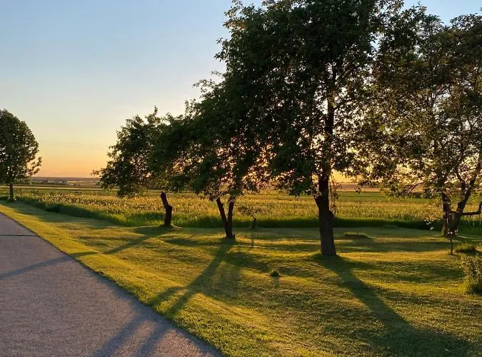 Land - Drewniany Na Wsi Apartmán