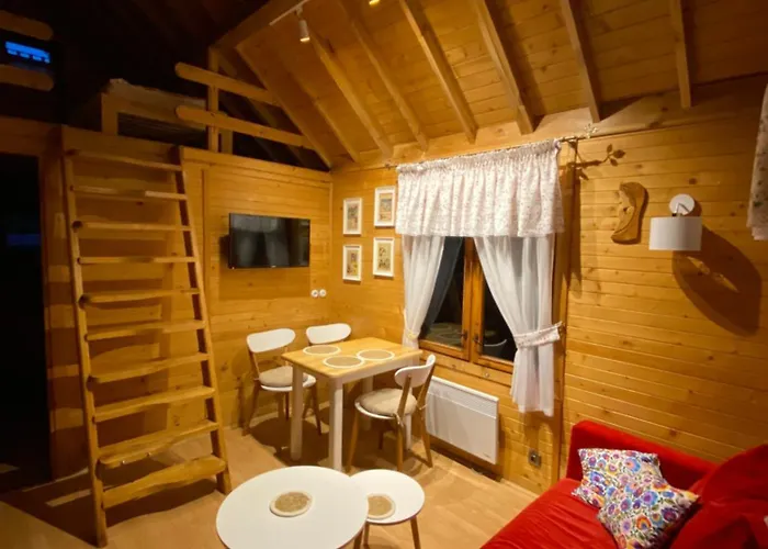 Apartment Land - Drewniany Na Wsi Osiek Maly