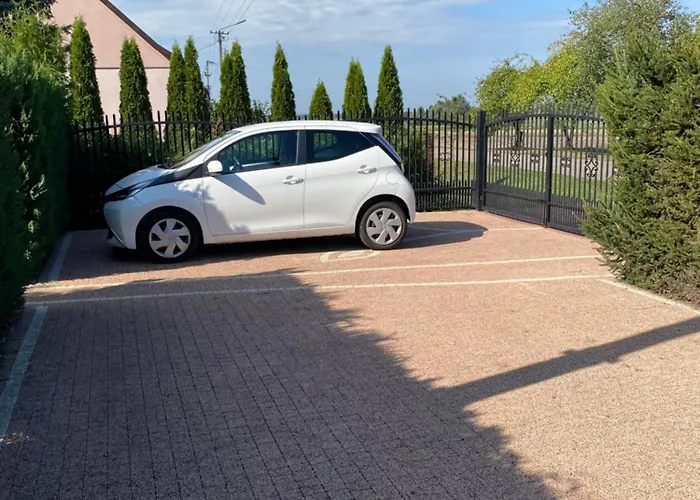 Apartment Land - Drewniany Na Wsi Osiek Maly